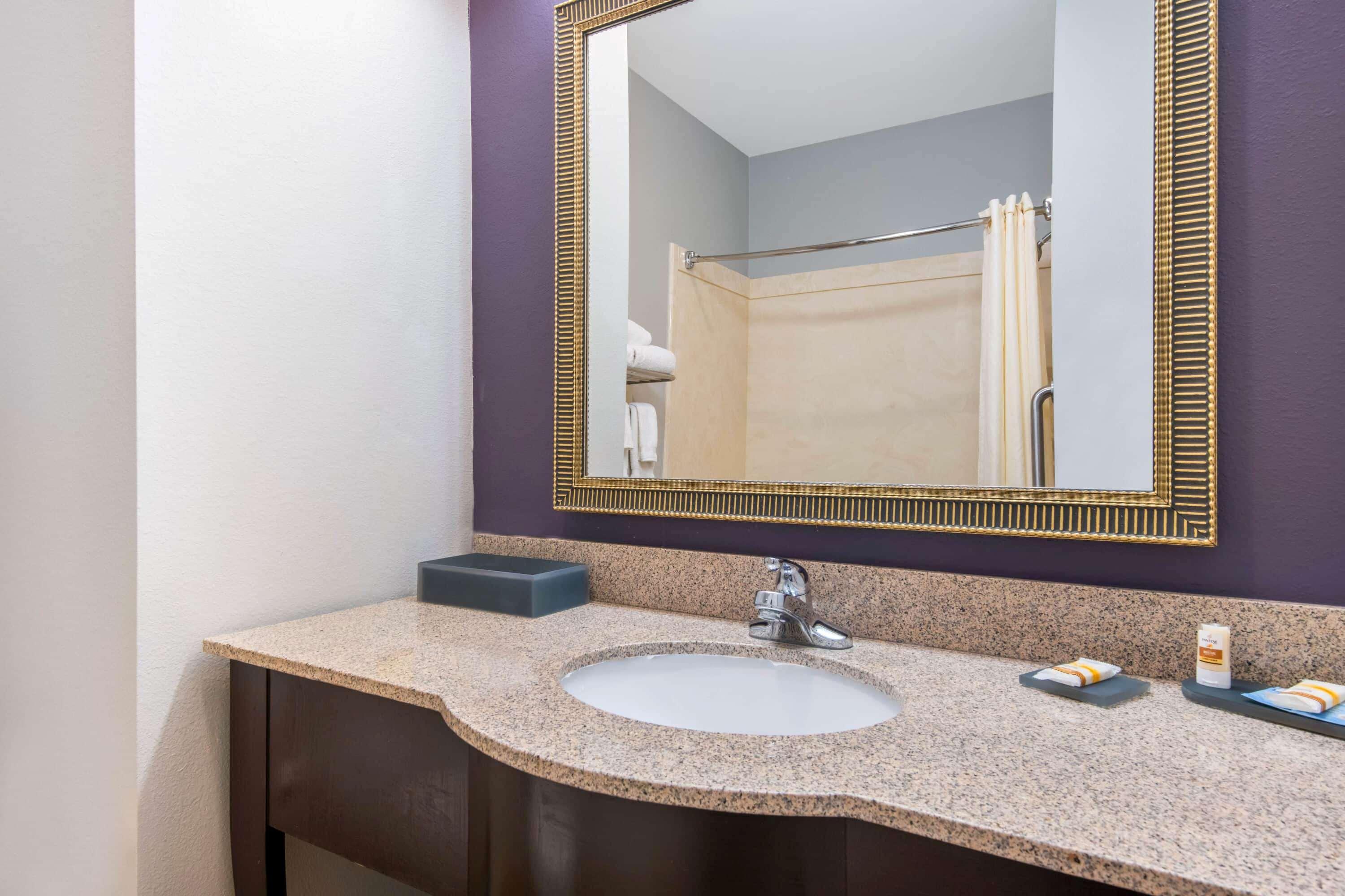 La Quinta By Wyndham Hotel