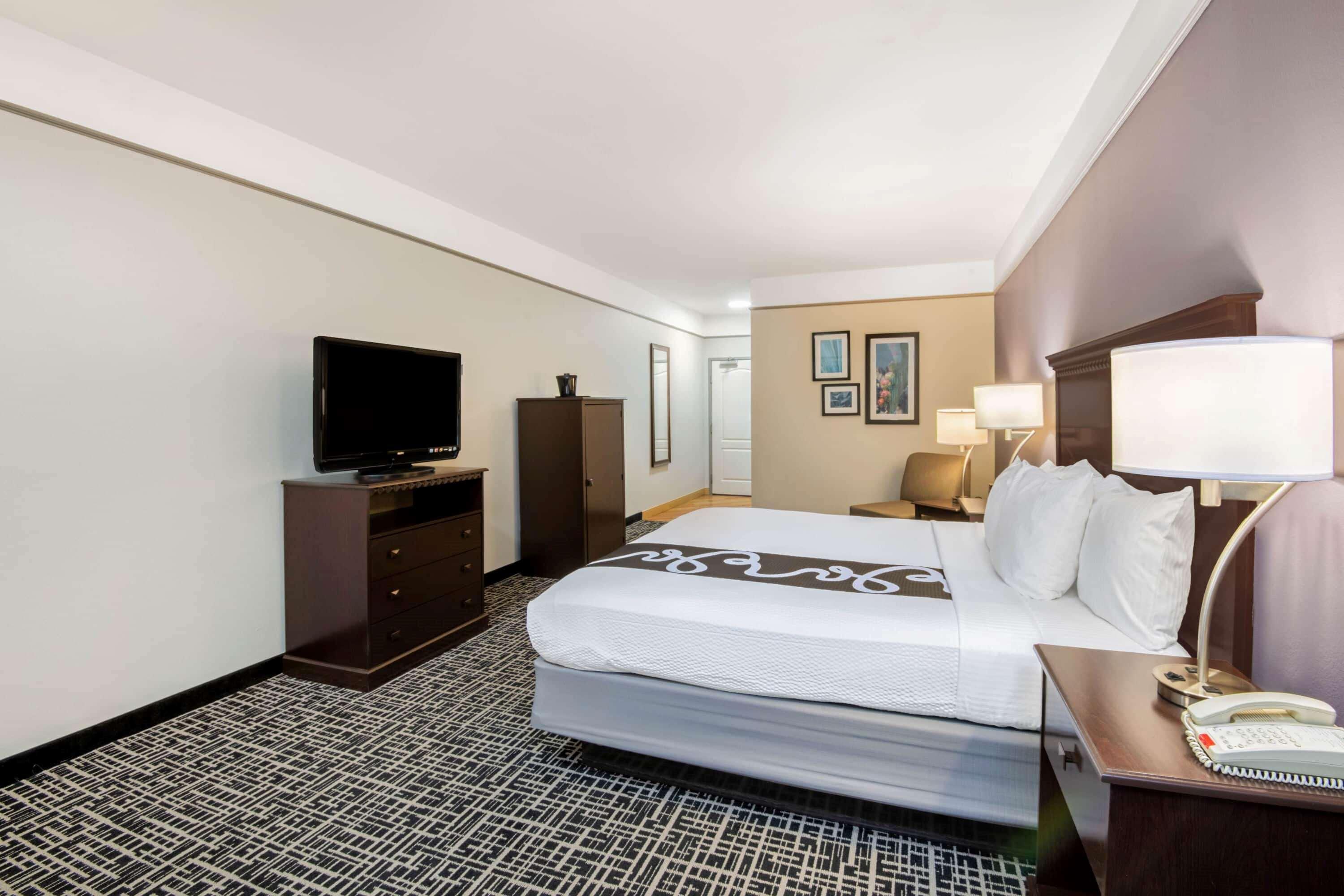 La Quinta By Wyndham Hotel