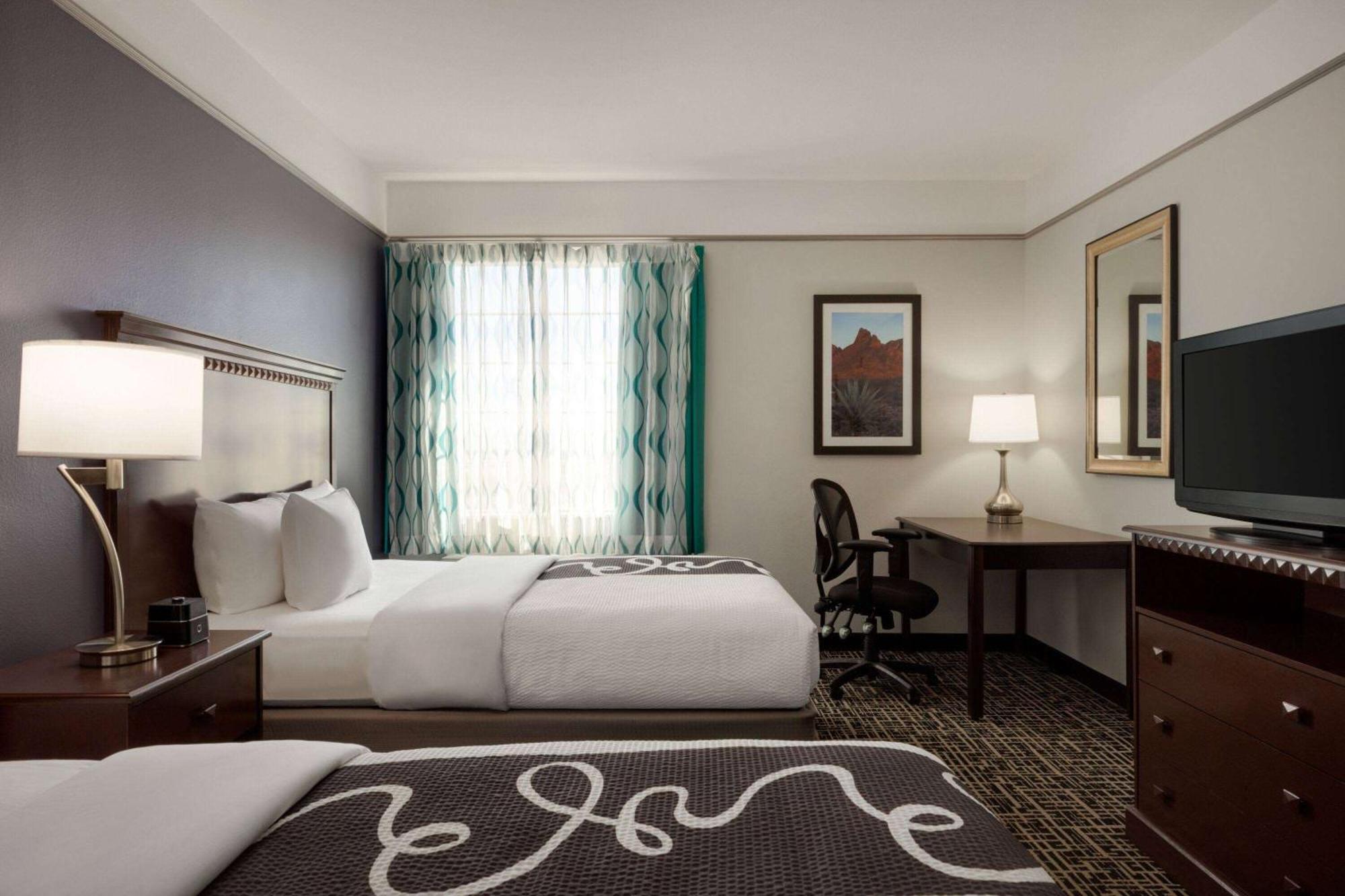 La Quinta By Wyndham Hotel Dumas