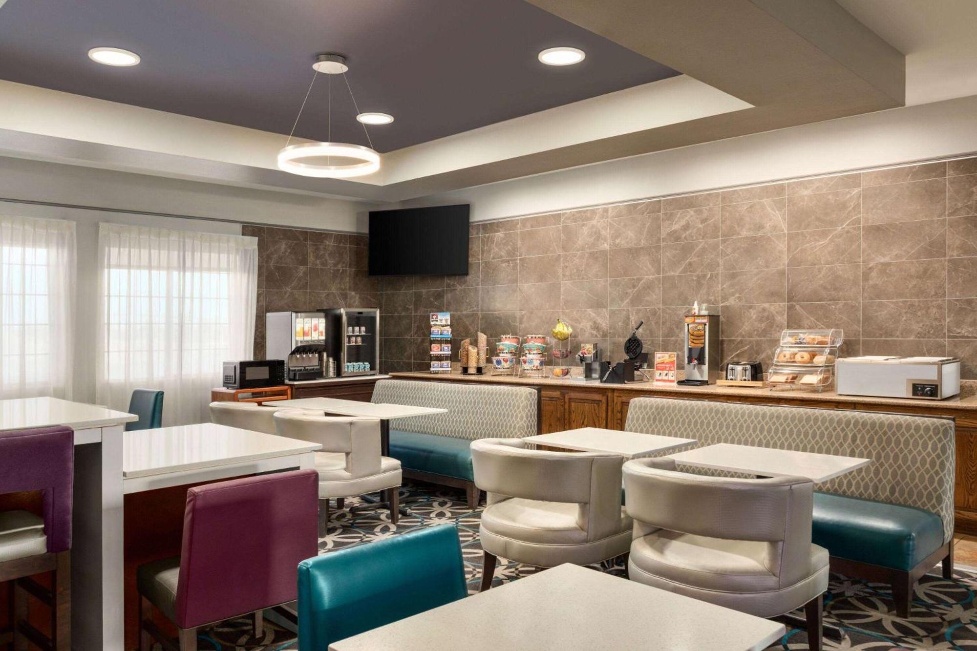 La Quinta By Wyndham Hotel Dumas