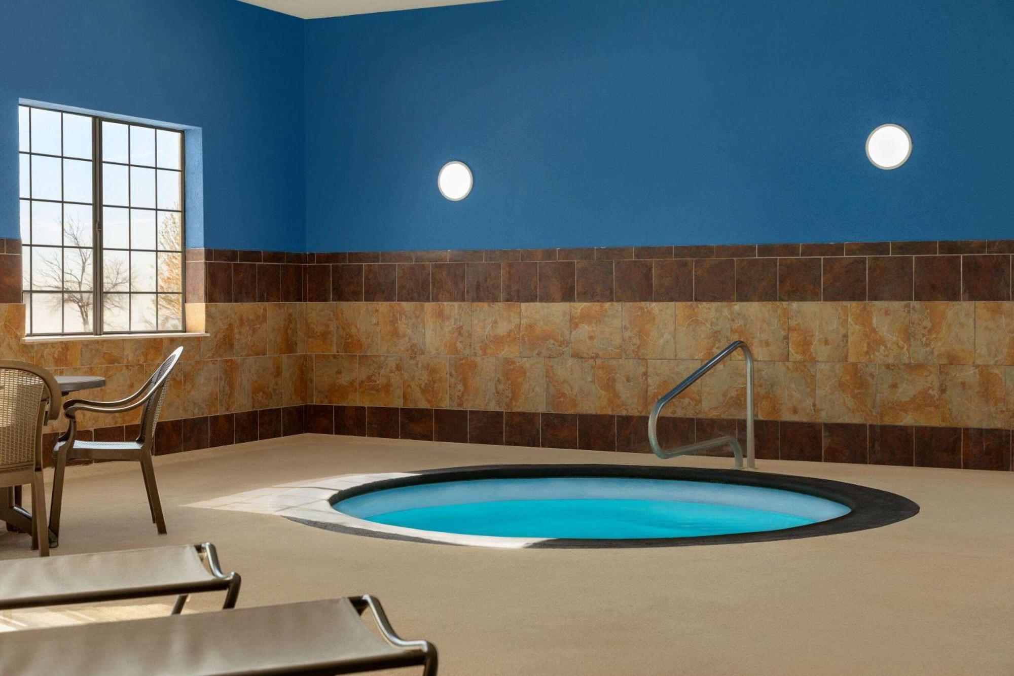 Hotel La Quinta By Wyndham 3*